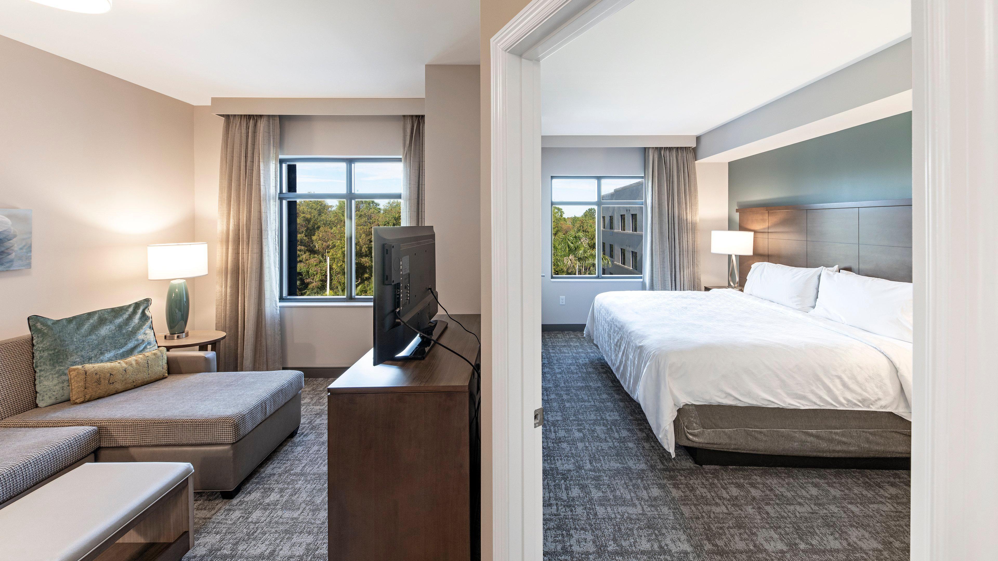 Staybridge Suites - Naples - Marco Island By Ihg Lely Resort Экстерьер фото